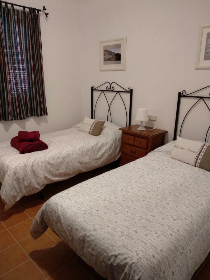 Casa Rural Cerca Del Caminito Del Rey 阿达莱斯 外观 照片